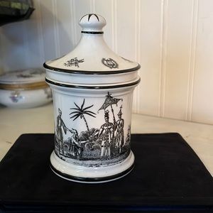 Vintage Mottahedeh Italy black white canister 6.5” x 3.5”